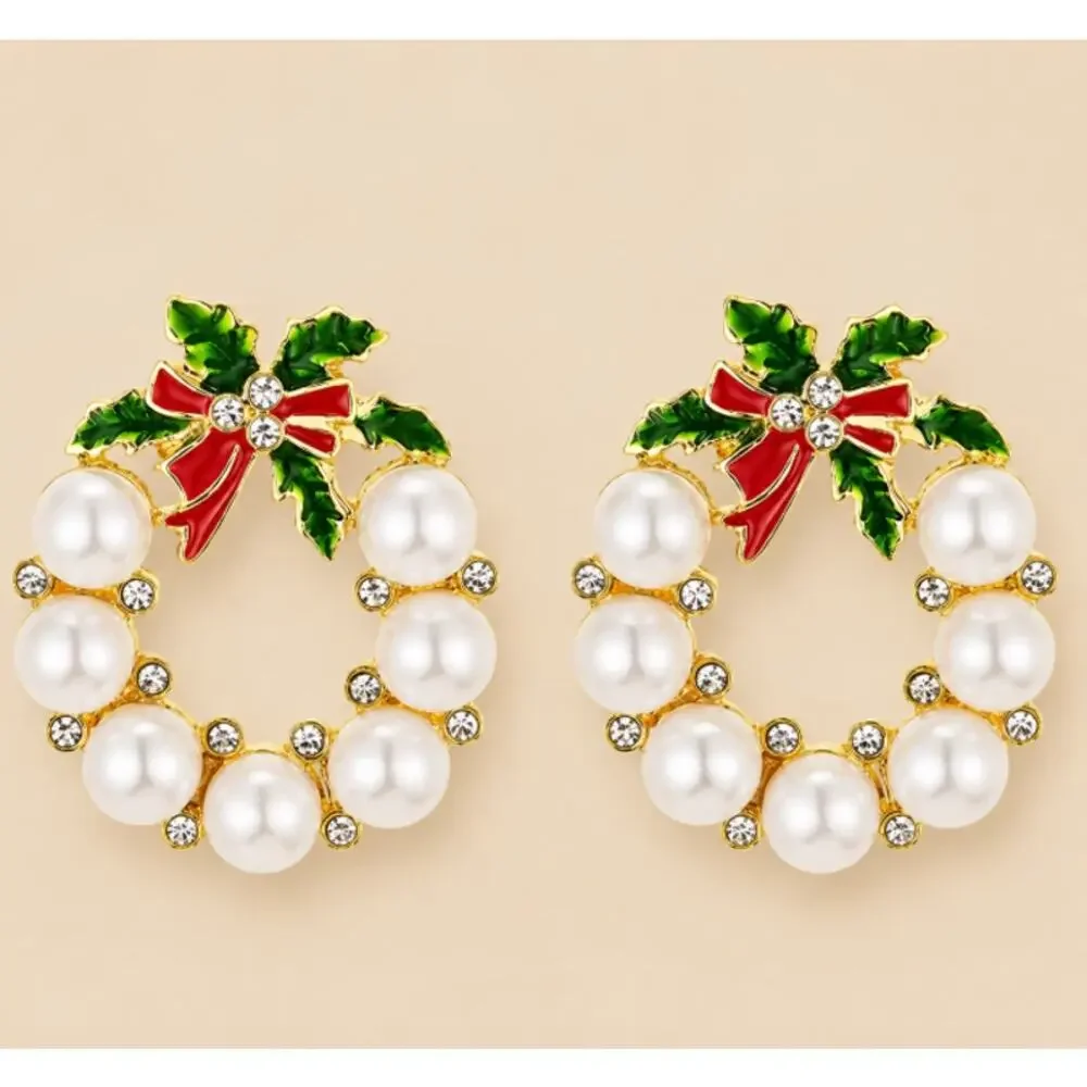 Christmas Wreath Earrings Faux Pearls Enamel and Rhinestone Perfect Size New